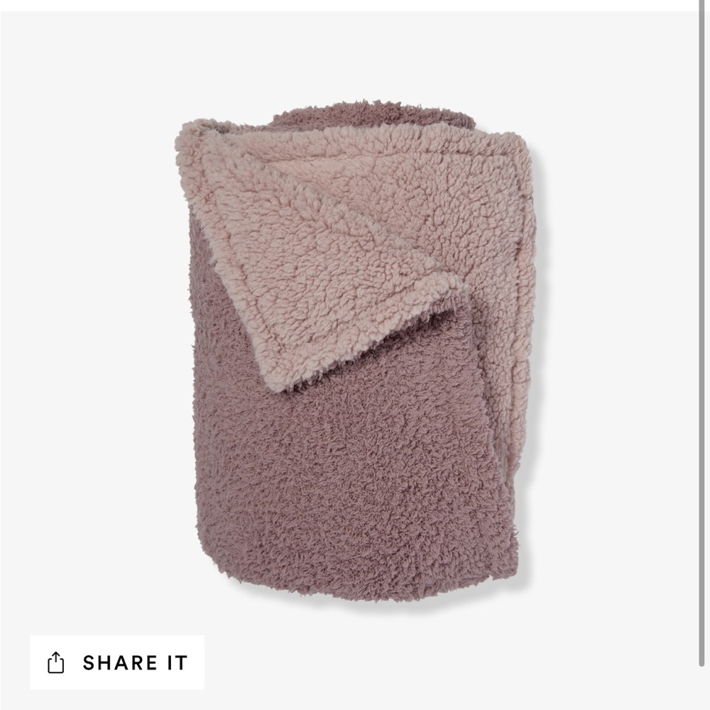 Ulta plush throw blanket - Mauve/Taupe
